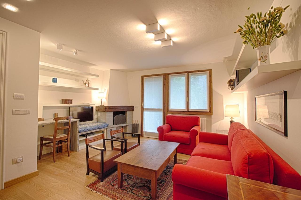 Joivy Superb Apartments For 6 With Mountain View And Garden In Courmayeur Bagian luar foto