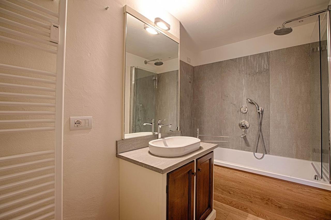 Joivy Superb Apartments For 6 With Mountain View And Garden In Courmayeur Bagian luar foto