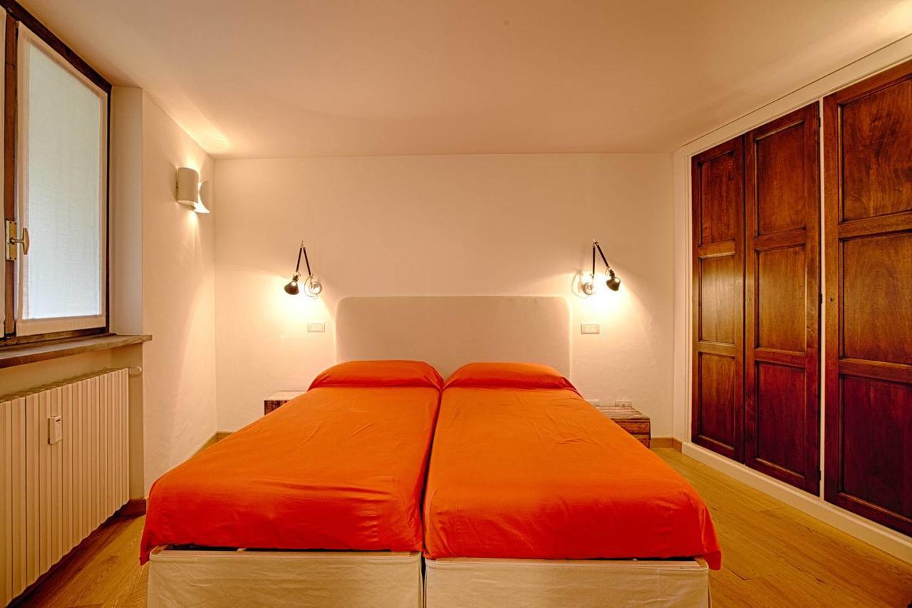Joivy Superb Apartments For 6 With Mountain View And Garden In Courmayeur Bagian luar foto