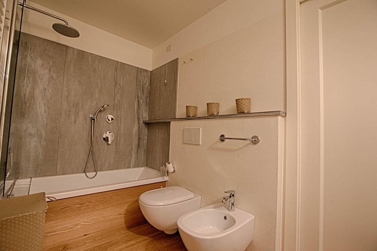 Joivy Superb Apartments For 6 With Mountain View And Garden In Courmayeur Bagian luar foto